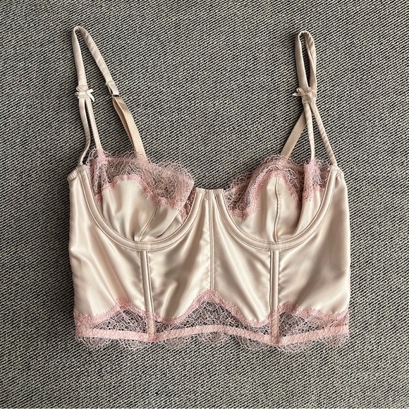 Victoria’s Secret Bustier - Picture 1 of 3
